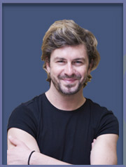 Tan Sağtürk