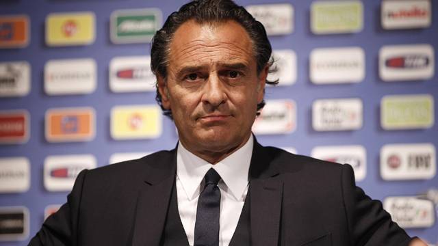 Prandelli'den flaş Sabri açıklaması