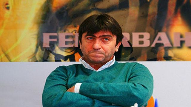 Rıdvan Dilmen fena patladı! (Video)