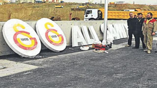 tt-arenada-logo-skandali_640.jpg